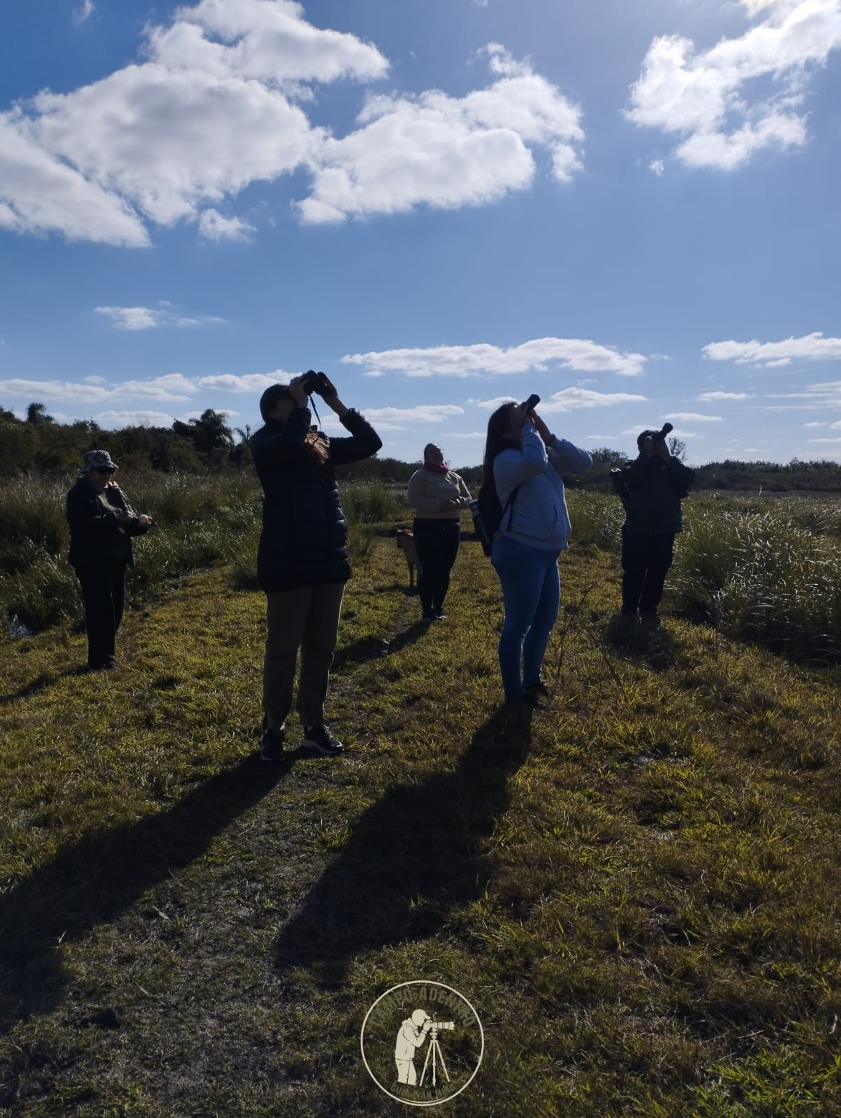 Campo Adentro  -  Birding y Caminatas