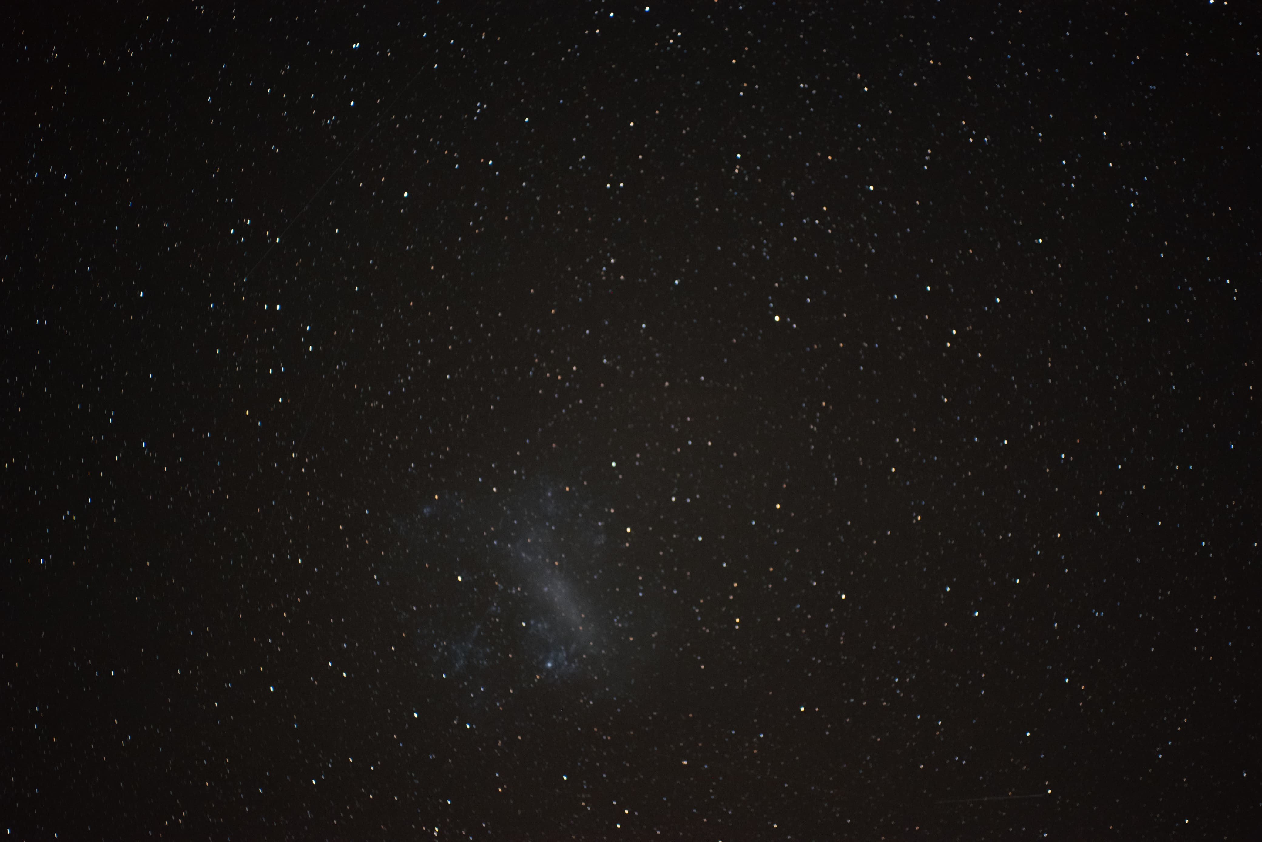 Nube de Magallanes sobre los Esteros  -  cielo nocturno en Caá Catí