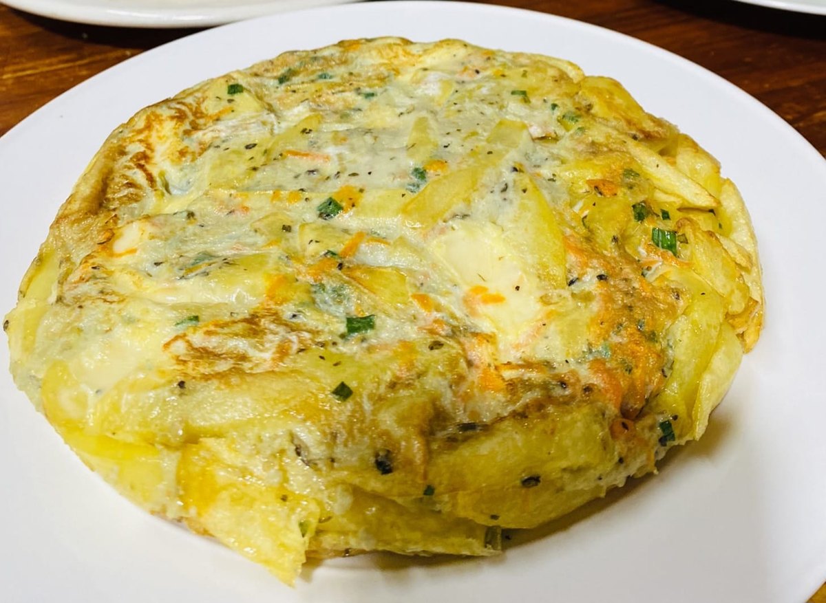 Tortilla de papas con queso
