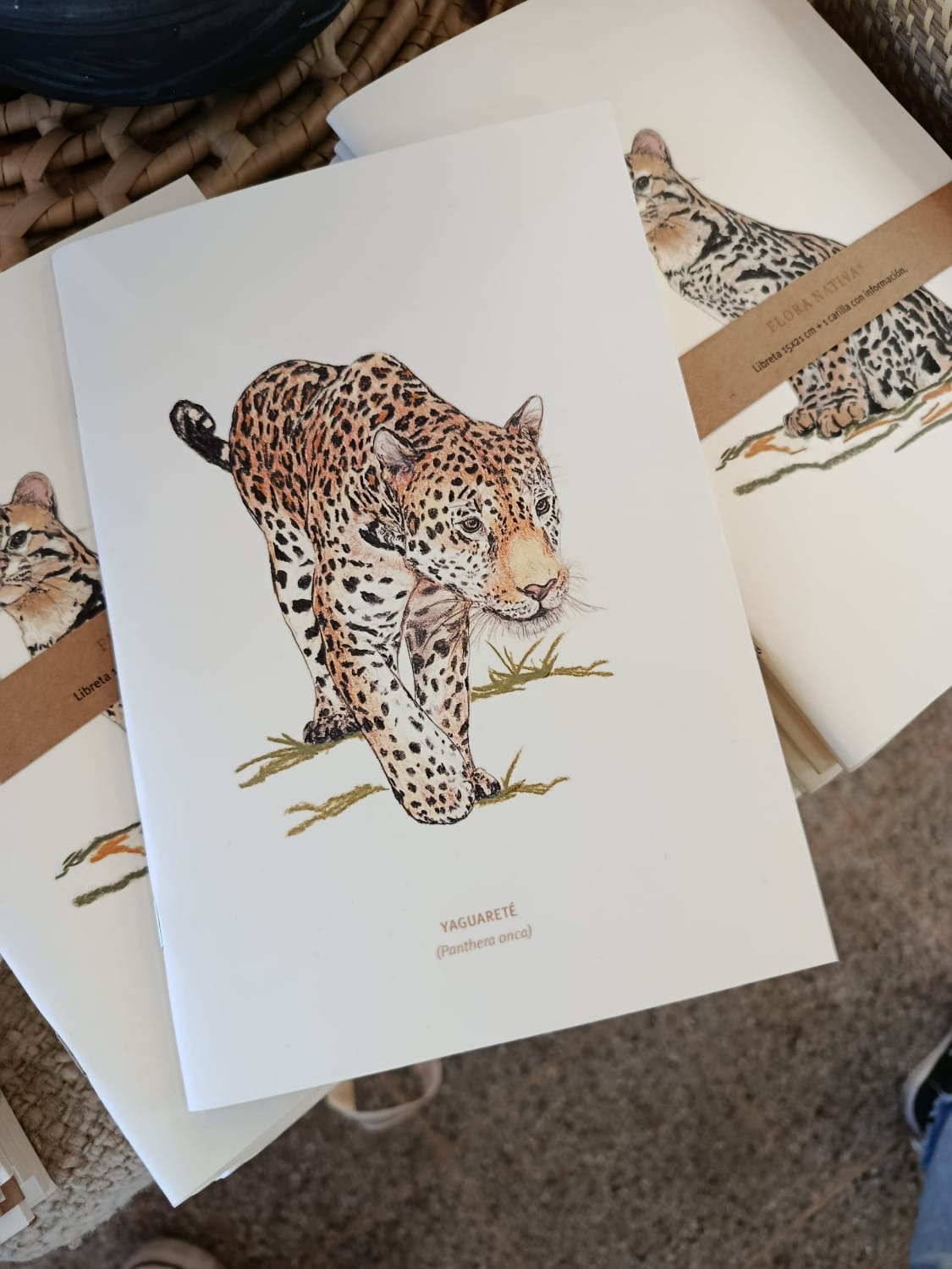 Libretas de fauna nativa con tapa del yaguareté (Panthera onca)